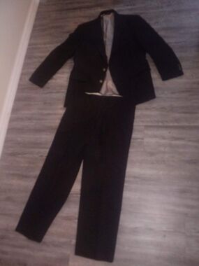 Worth Men's Black Two-Piece Suit Jacket & Trousers